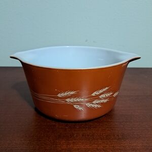 Pyrex Vintage 473-B Autumn Harvest Casserole Dish 1 Liter